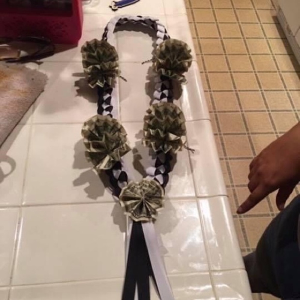 Graduation Leis - Picture 6 of 6